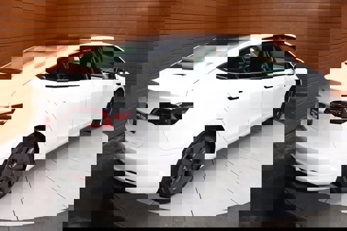 Used 2023 Tesla Model 3 Standard Range image 20