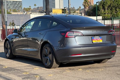 Used 2021 Tesla Model 3 Standard Range Plus image 6