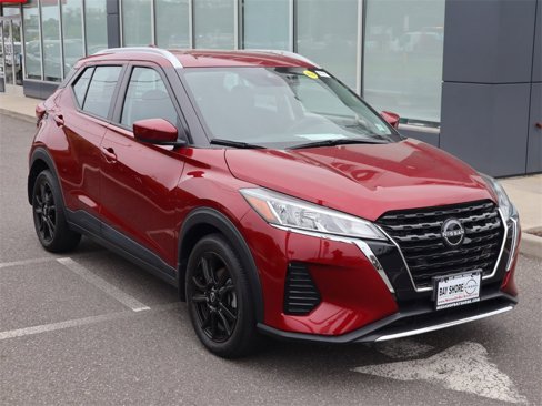 Certified 2023 Nissan Kicks SV image 3