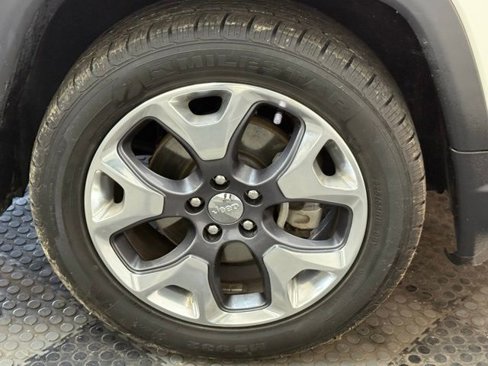 Used 2021 Jeep Compass Limited image 7