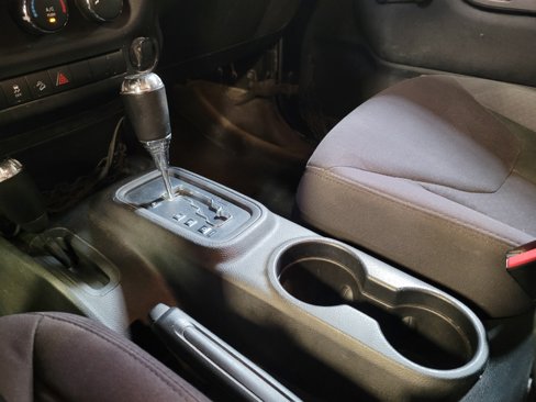 Used 2013 Jeep Wrangler Sport image 26