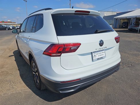 Used 2024 Volkswagen Tiguan S w/ MDO Package, Three-Row image 5