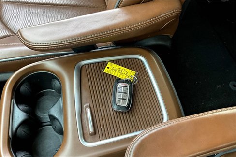 Used 2018 Chrysler Pacifica Limited image 36