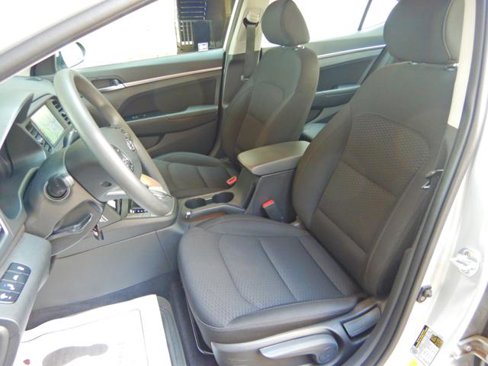Used 2019 Hyundai Elantra SEL image 14