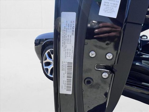 Used 2016 Dodge Challenger SXT Plus image 23
