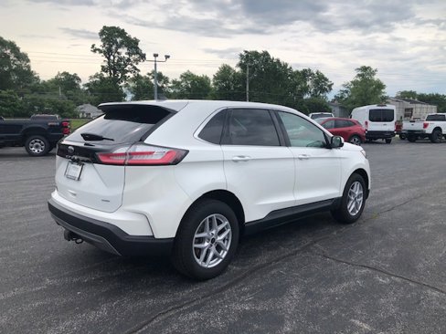 Used 2023 Ford Edge SEL w/ Convenience Package image 5