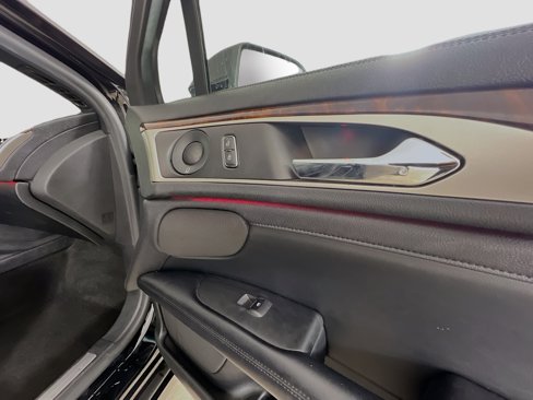 Used 2019 Lincoln MKZ Reserve w/ Reserve Plus Package image 35