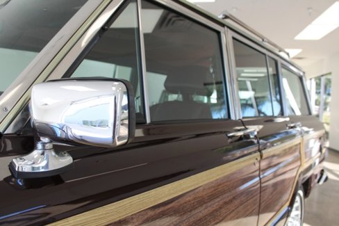Used 1989 Jeep Grand Wagoneer image 50