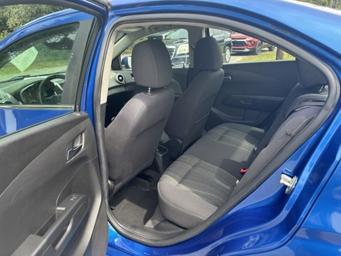 Used 2018 Chevrolet Sonic LT image 12