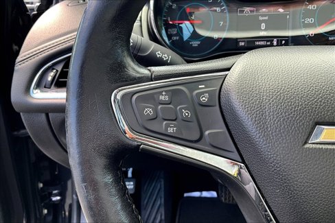 Used 2017 Chevrolet Cruze Premier image 18