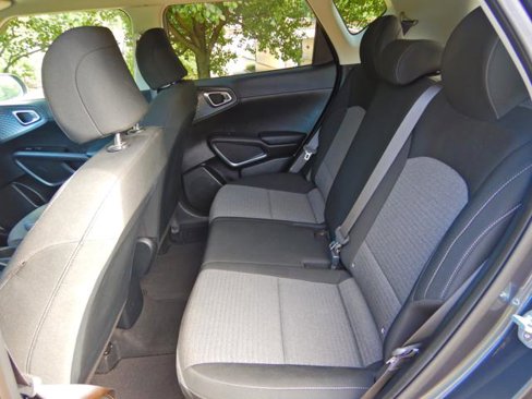 Used 2021 Kia Soul S image 14