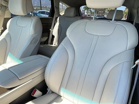 Used 2023 Genesis GV80 3.5T image 15