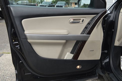 Used 2011 MAZDA CX-9 Grand Touring w/ Moonroof & Bose Audio Pkg image 32