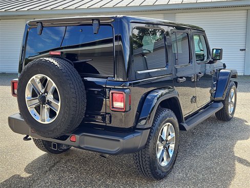 Used 2021 Jeep Wrangler Unlimited Sahara w/ Dual Top Group image 7