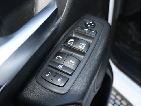 Used 2019 RAM 1500 Big Horn image 10
