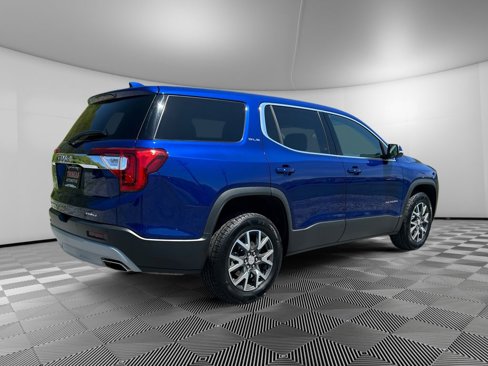 Used 2023 GMC Acadia SLE image 7