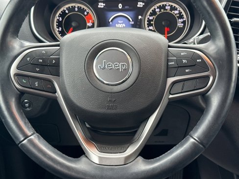 Used 2020 Jeep Cherokee Limited image 12