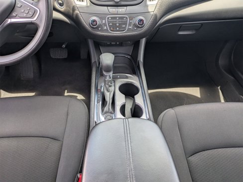 Used 2023 Chevrolet Malibu LT image 12