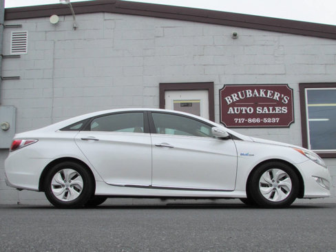 Used 2015 Hyundai Sonata Hybrid image 6