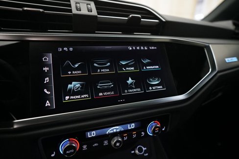 New 2025 Audi Q3 2.0T Premium Plus image 6