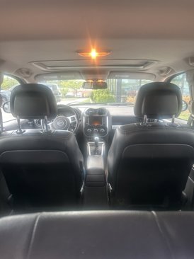 Used 2017 Jeep Compass High Altitude image 7