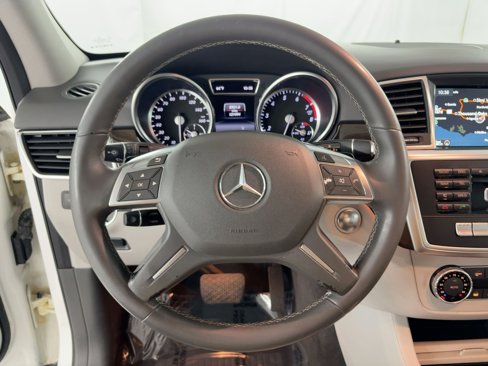 Used 2015 Mercedes-Benz ML 350 2WD image 17