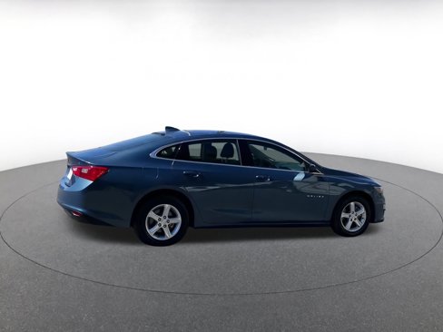 Used 2024 Chevrolet Malibu LT image 14