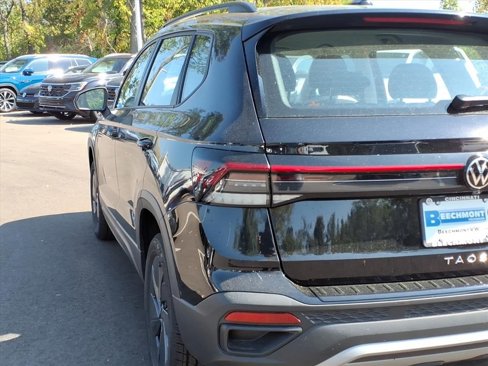 New 2025 Volkswagen Taos S image 25