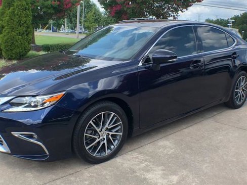 Used 2018 Lexus ES 350 image 4