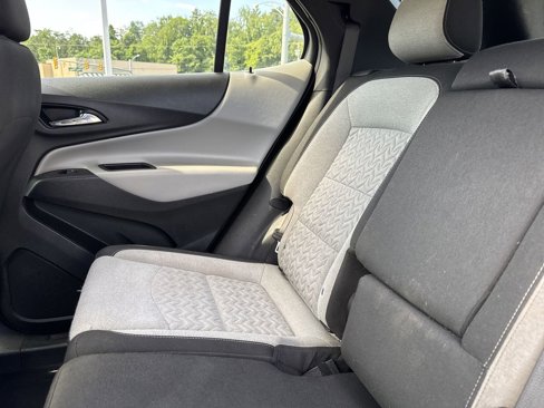Used 2022 Chevrolet Equinox LS w/ LS Convenience Package image 30