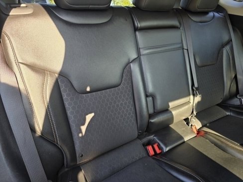 Used 2020 Jeep Compass Latitude w/ Cold Weather Group image 27