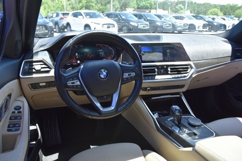 Used 2021 BMW 330i Sedan w/ Premium Package image 7