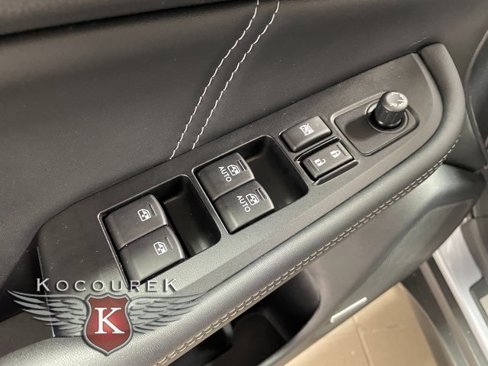 Used 2019 Subaru Outback 2.5i Limited w/ Protection Package #1 image 20