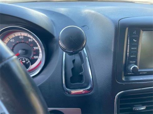 Used 2018 Dodge Grand Caravan GT image 15