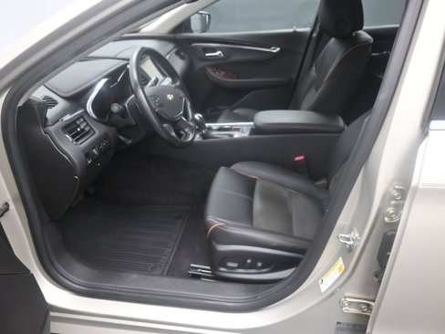 Used 2014 Chevrolet Impala LT w/ Premium Seating Package image 17