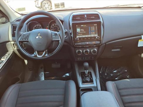 New 2025 Mitsubishi Outlander Sport SE image 11