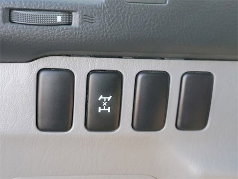 Used 2003 Toyota 4Runner SR5 image 25