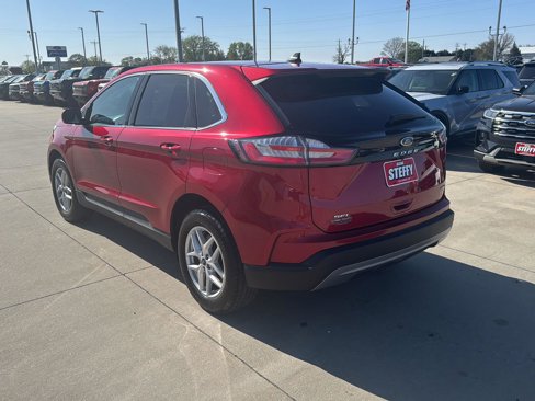 Used 2022 Ford Edge SEL w/ Convenience Package image 5