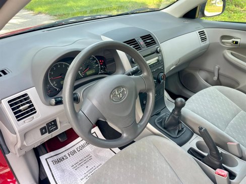 Used 2010 Toyota Corolla CE image 21