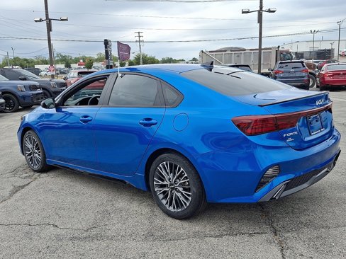 Used 2023 Kia Forte GT-Line w/ GT-Line Premium Package image 5