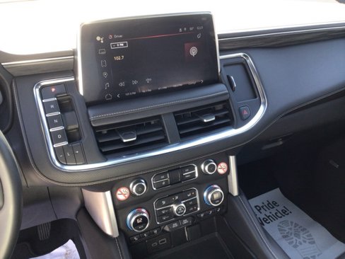 Used 2023 GMC Yukon XL SLT image 19
