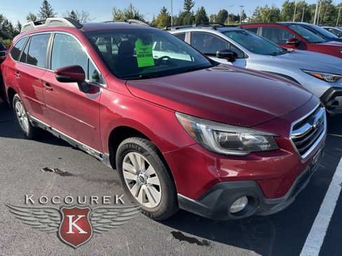 Used 2018 Subaru Outback 2.5i Premium image 3