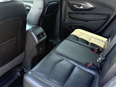 Used 2020 GMC Terrain SLT image 23