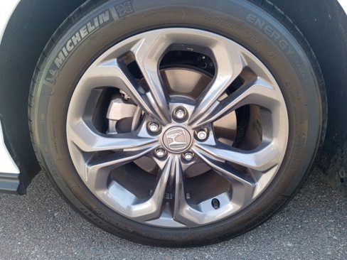 Used 2023 Honda Accord EX image 8