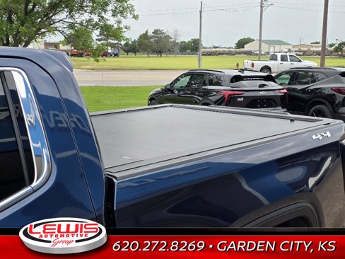 Used 2022 GMC Sierra 1500 SLT w/ SLT Convenience Package image 29