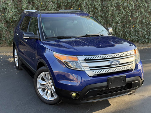 Used 2013 Ford Explorer XLT image 2