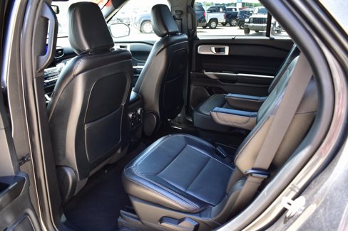 Used 2020 Ford Explorer Limited image 22