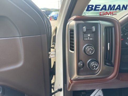 Used 2014 Chevrolet Silverado 1500 High Country w/ High Country Premium Package image 12