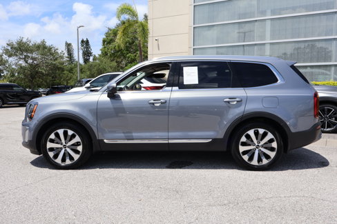 Used 2020 Kia Telluride EX w/ EX Premium Package image 6
