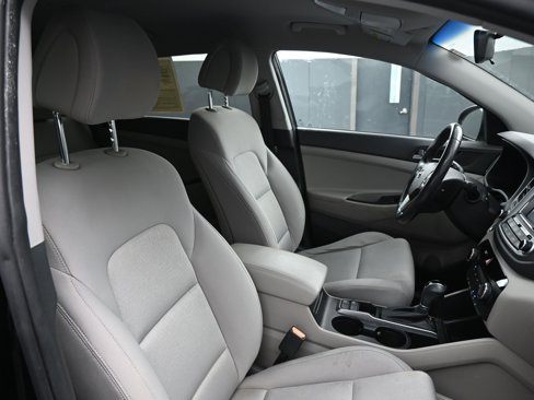 Used 2016 Hyundai Tucson Sport image 15